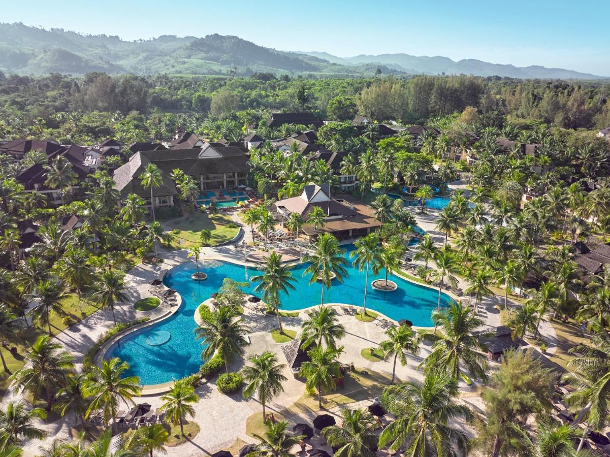 Robinson Khao Lak Hotell Exteriör bild