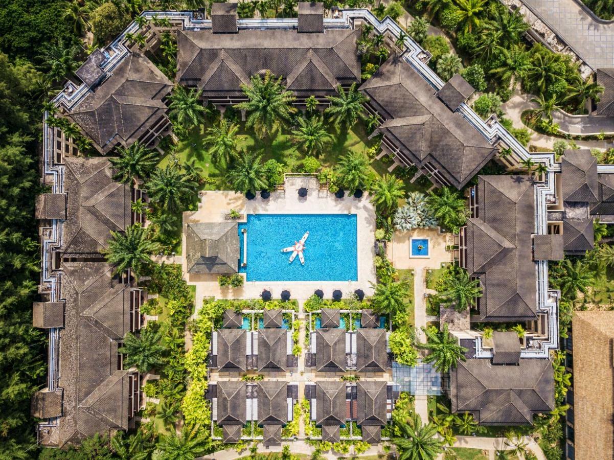 Robinson Khao Lak Hotell Exteriör bild