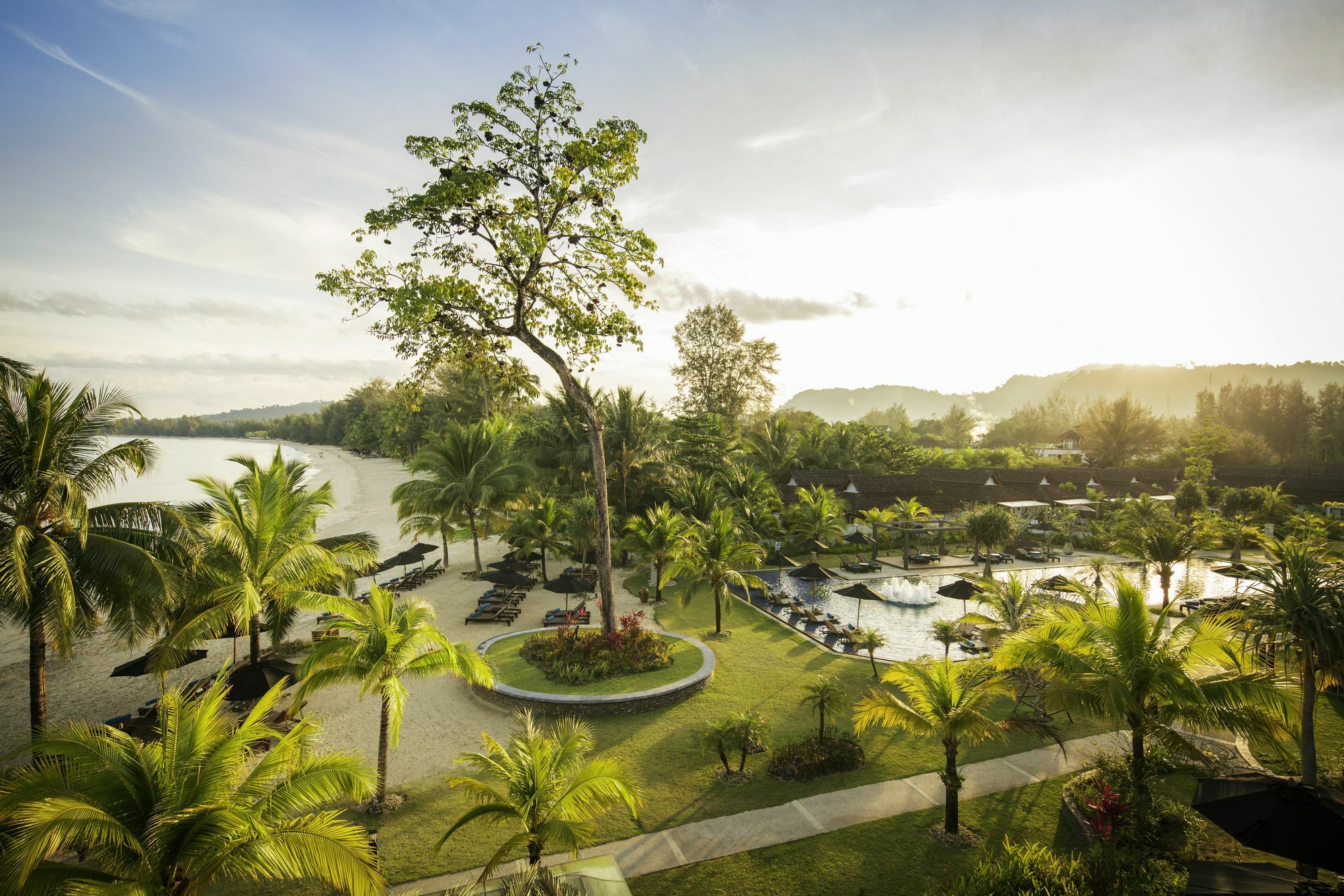 Robinson Khao Lak Hotell Exteriör bild